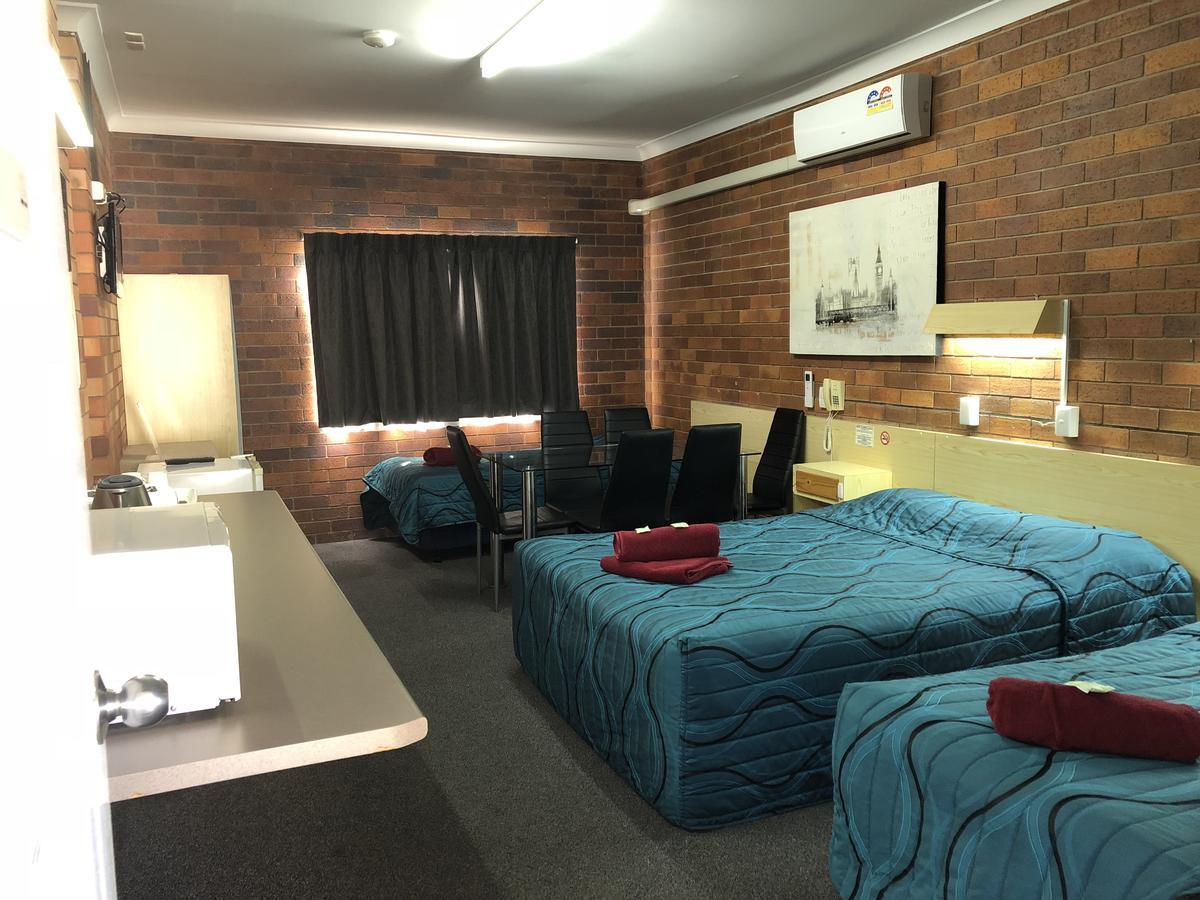 Glen Innes Lodge Motel Exterior photo